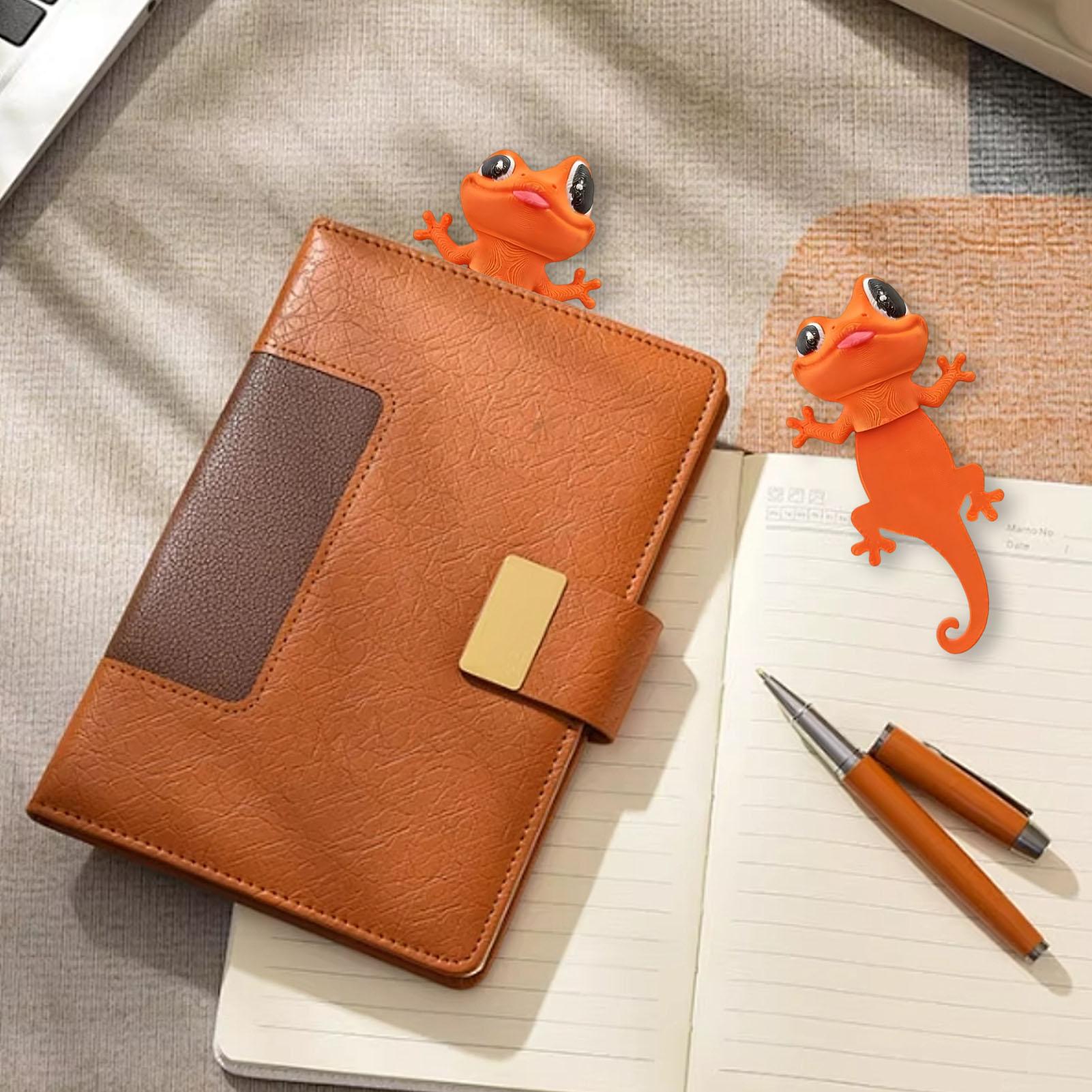 علامات كتب مضحكة بتصميم ثلاثي  - مراجعة 3D Printing Journal وسعره